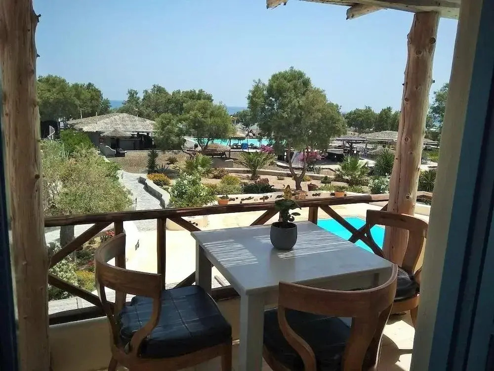 Black Rose Beach Suites