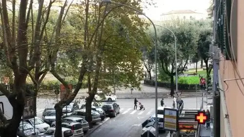 LCH-Lateran Charming House
