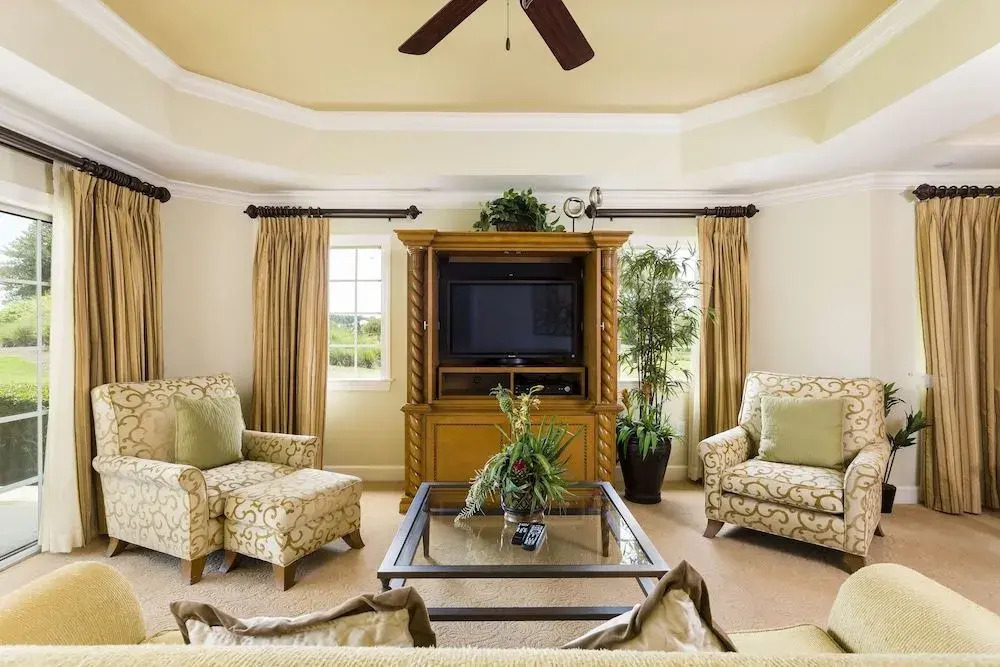 Sun 3 Bed Central in Reunion 3 Br condo by RedAwning