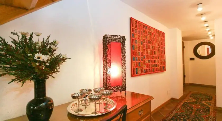 Bovari Apartment