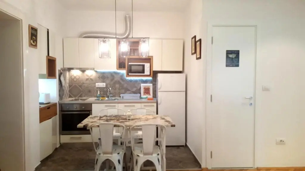 Design Apartment - City Break Apartments