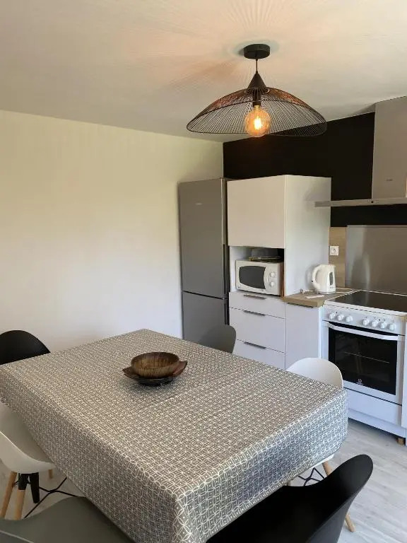 Beaumer Cottage, Maison Mitoyenne, 350m plage du Men Du