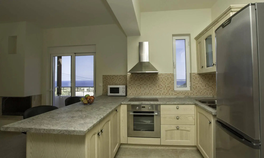 Athoniki Villas