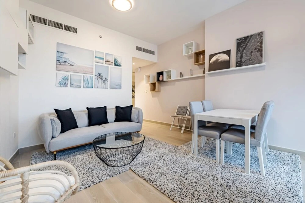 Lovely Brand New Fully Furnished 2 Bedrooms