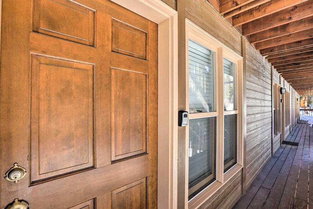 Walk to Marina: Rustic Grand Lake Retreat!