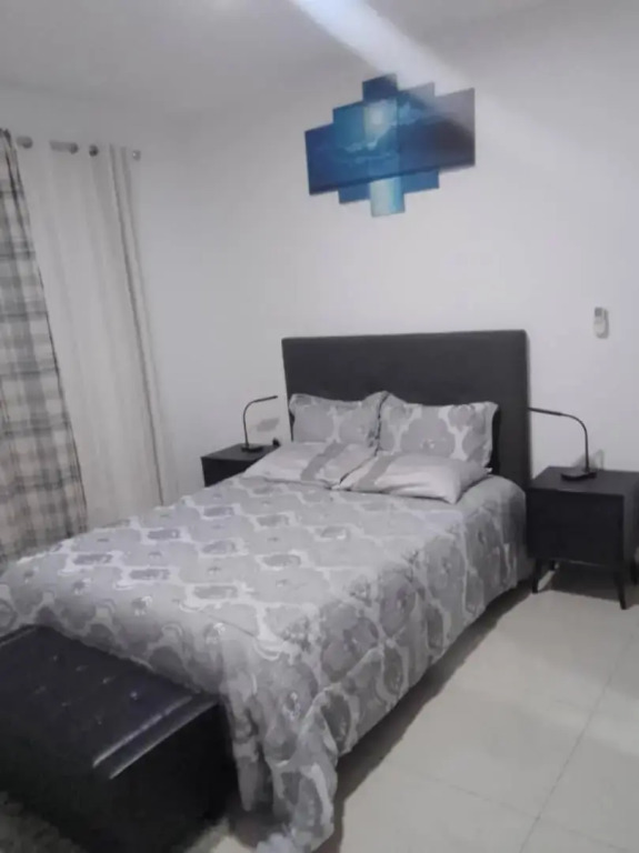 Premier Executive Apartment - The Ivy, East Legon