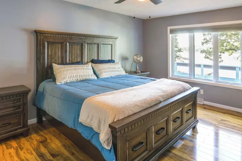 Lakefront Arkansas Escape w/ Grill, Dock & Kayaks!