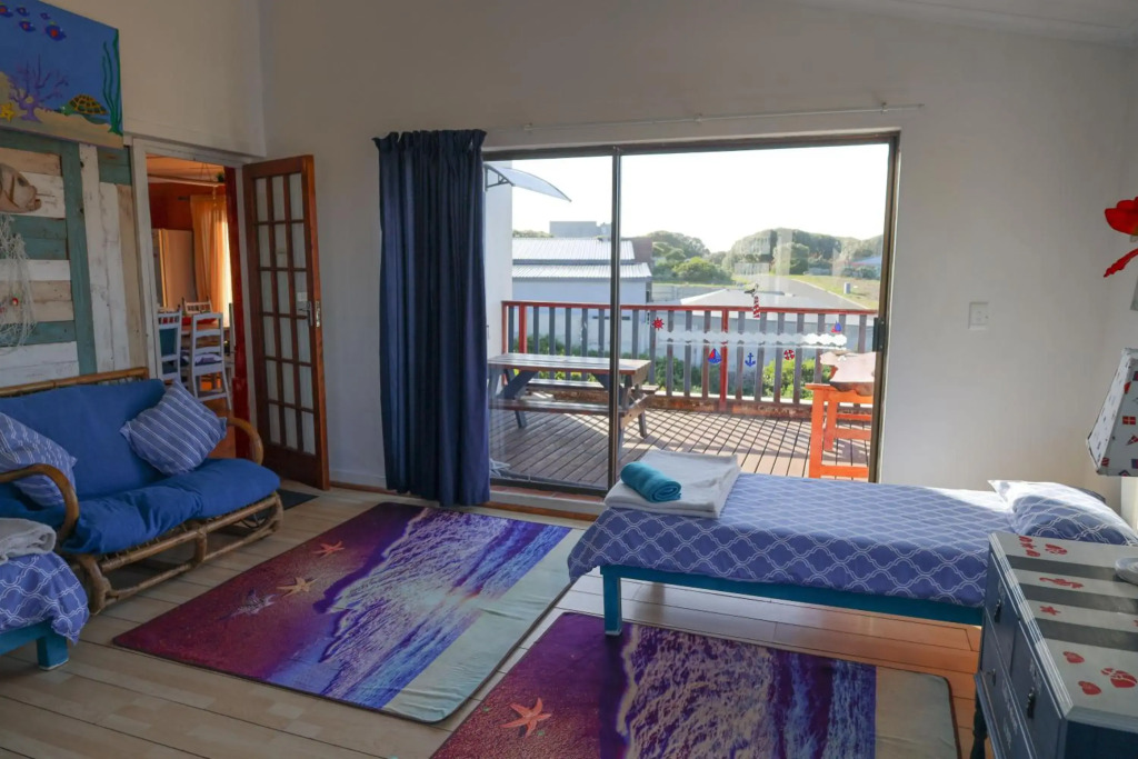 2 Sisters Retreat
