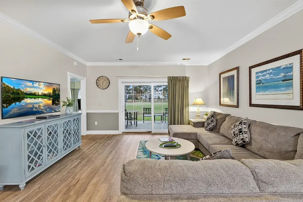 Magnolia Pointe Luster Leaf 4882-104