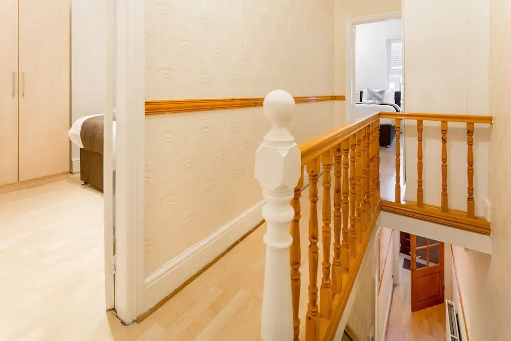 Liverpool Short Stay-Malden Suite