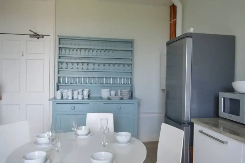 4 Bedroom Clock Tower Apartment In Edinburgh