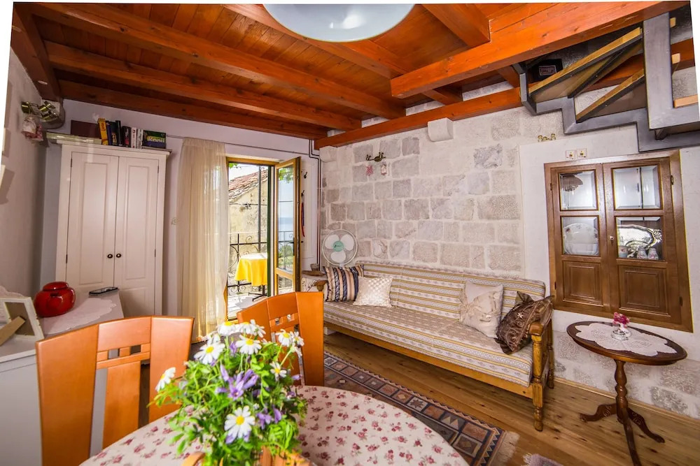 Holiday Home - 300 Years