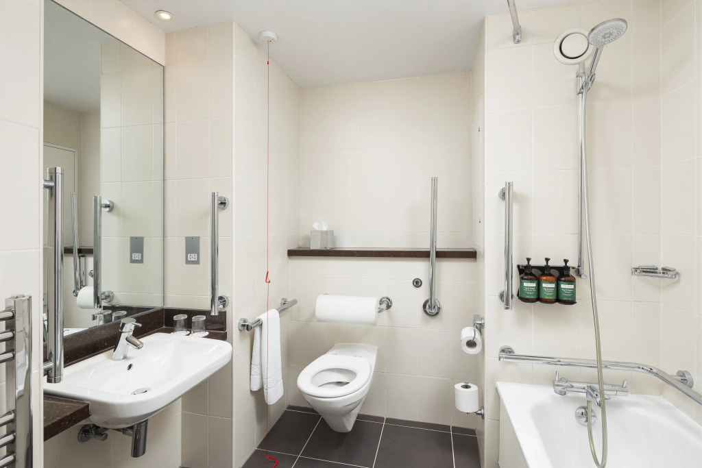 Crowne Plaza London Ealing by IHG