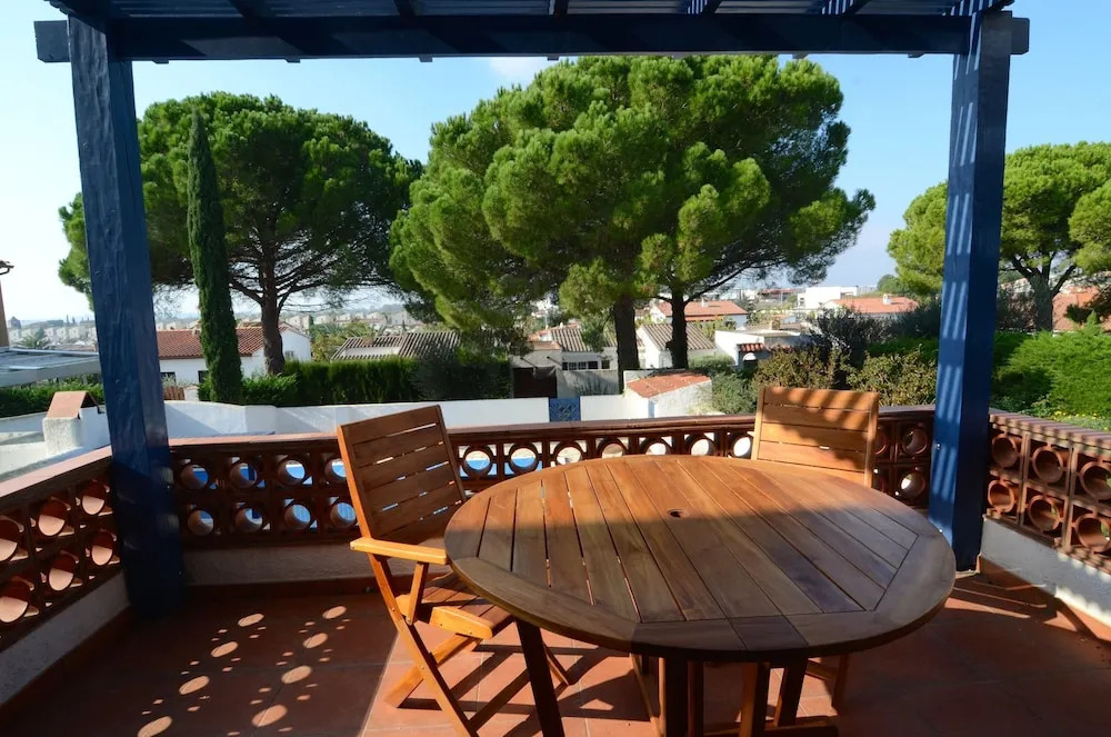 Villa Puig 72