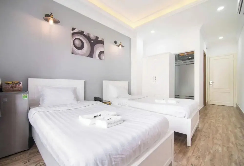 The Passion Hotel Airport - 5 minutes to Tan Son Nhat