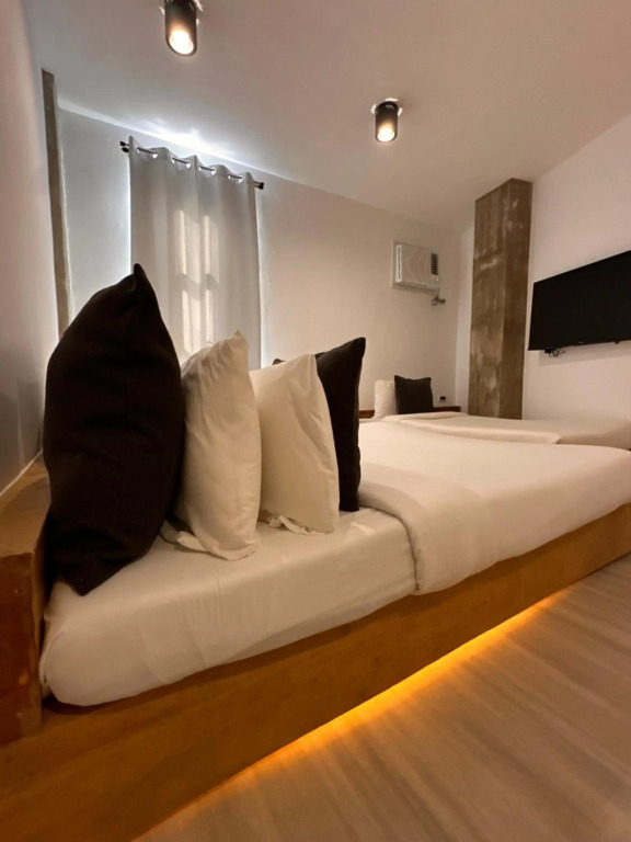 Urban Boutique Hotel