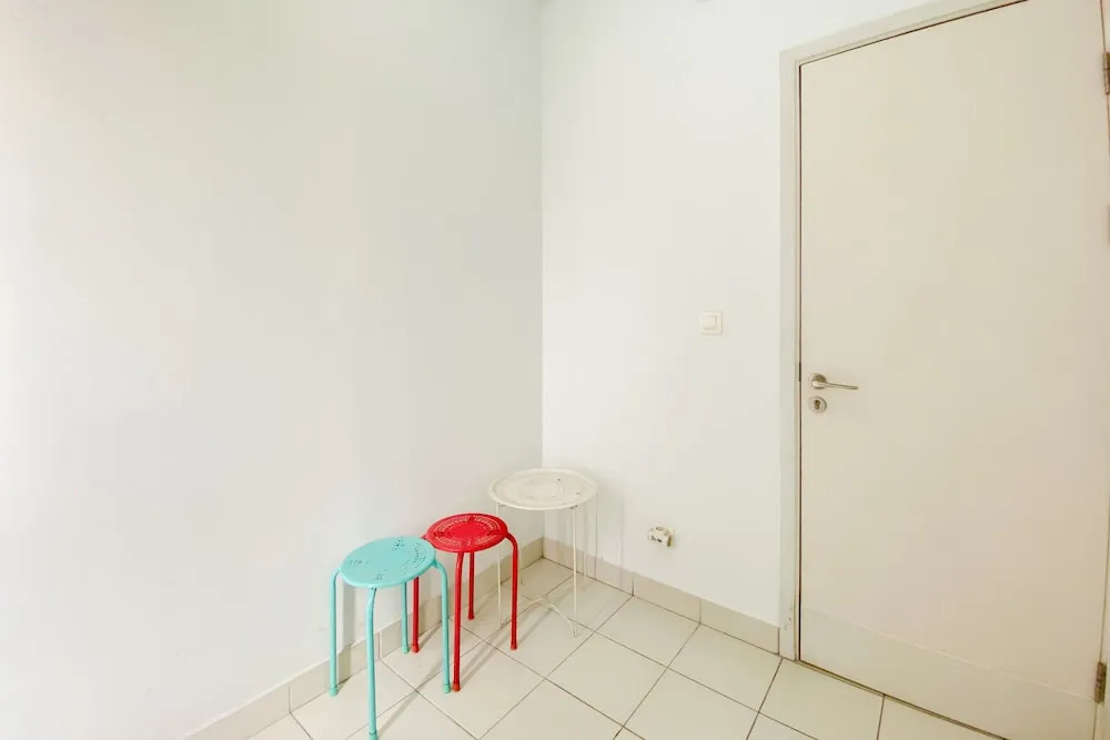 Simply Look 1Br With Extra Room Patraland Urbano Apartment