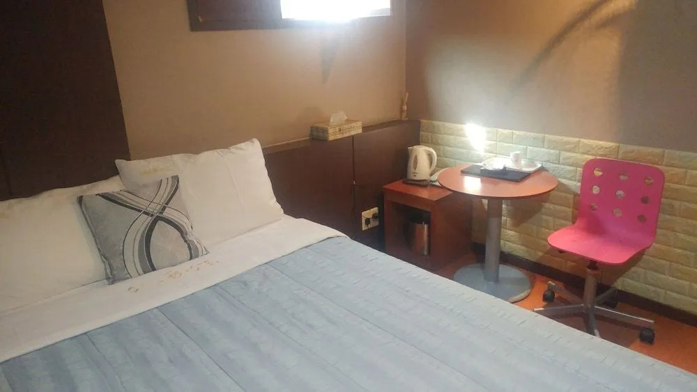 Cima Motel