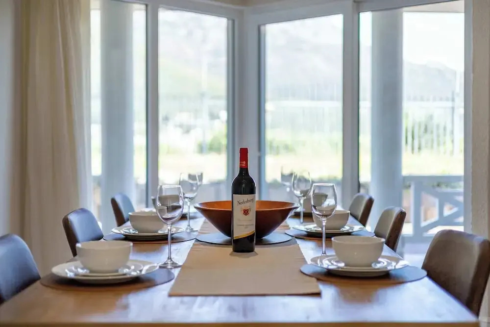 Seaview Villa, Beach Club, HoutBay, Cape Town, South Africa