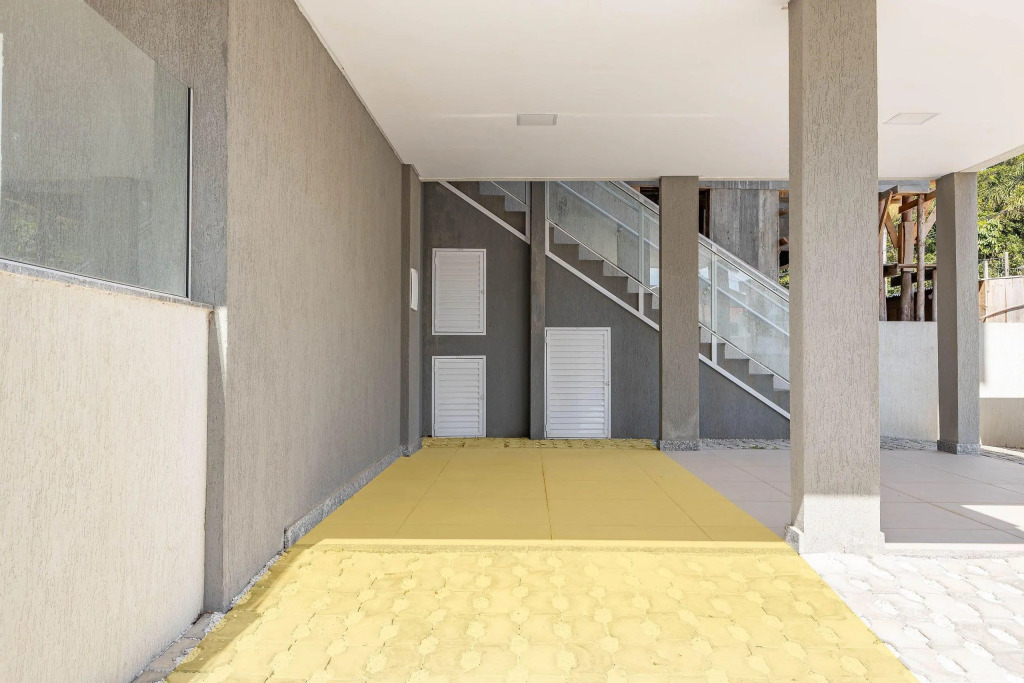 Agravável Apartamento a Poucos Minutos da Praia