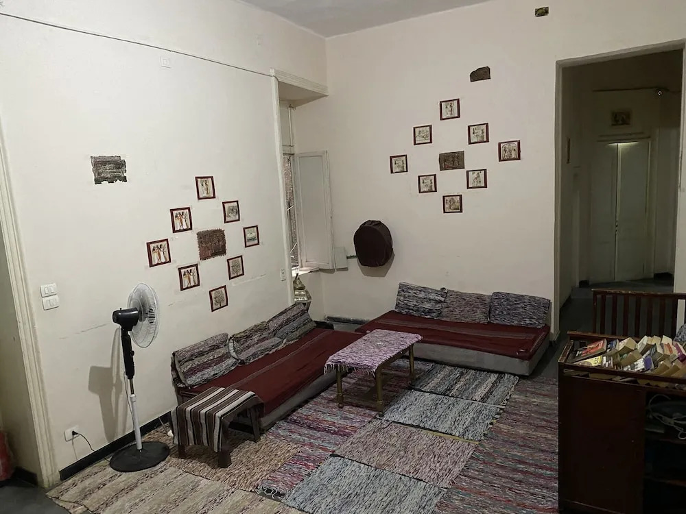 Cairo Central House
