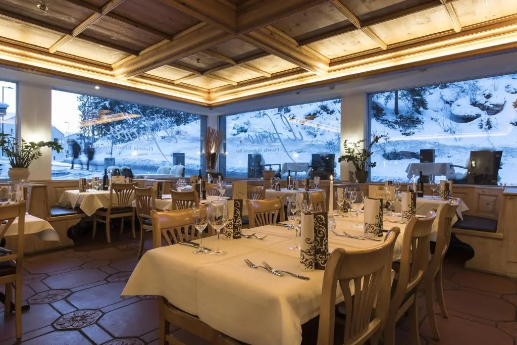 Hotel des Alpes