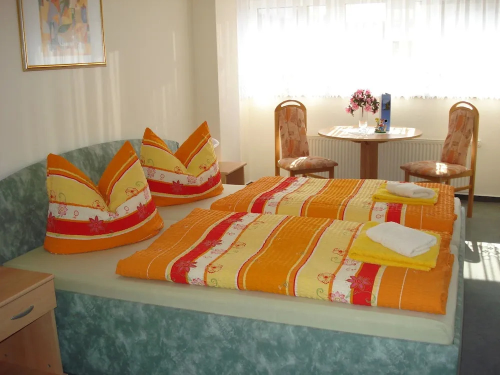 Sunny Apartment in Kühlungsborn near Sea Beach