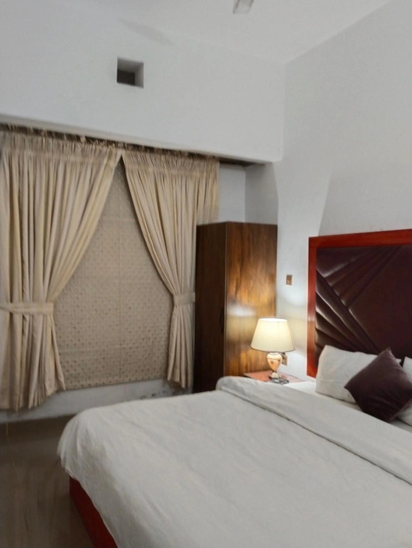 Homewood Suites Family Guest House & Apartments