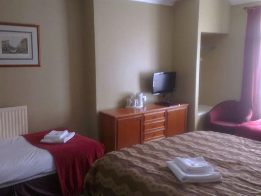 The Crown Hotel