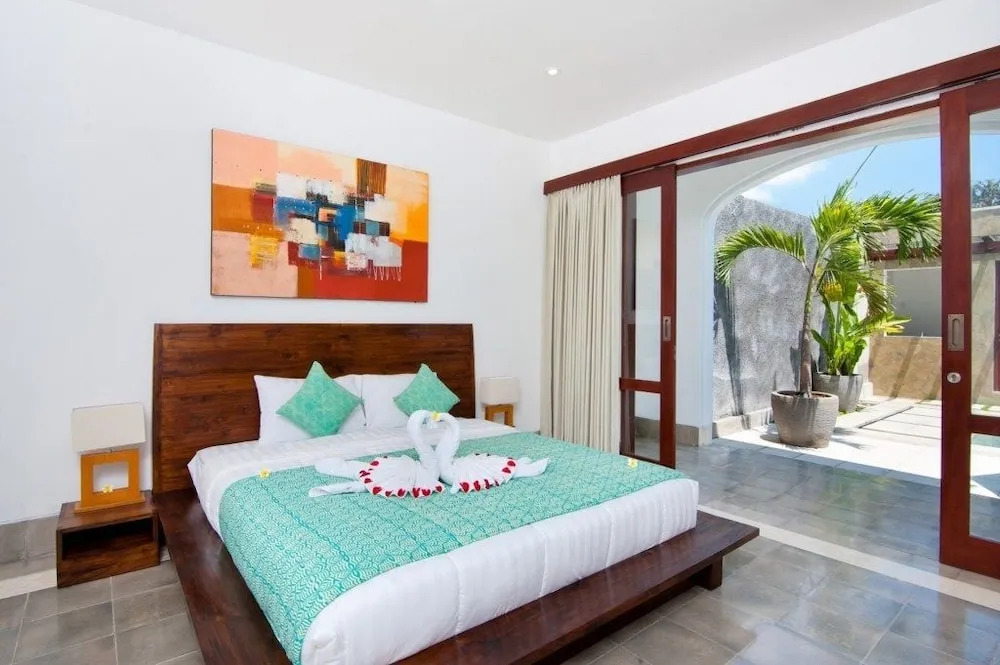 Villa Amalia Walk To Legian Beach