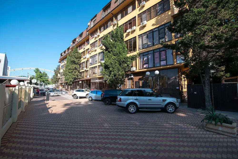 More Apartments na Prosvescheniya 118/2
