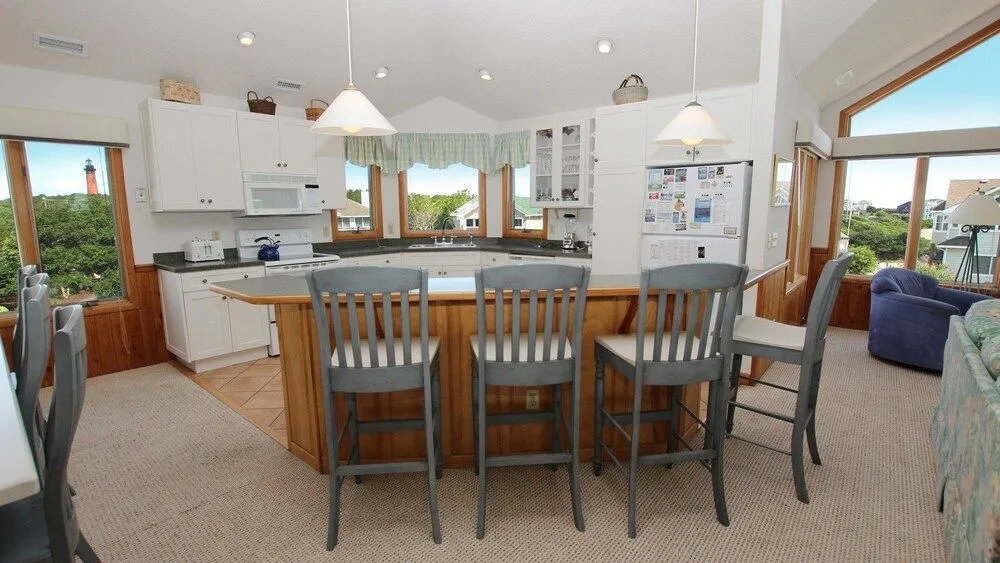 Footprints In The Sand - 5 Br Home