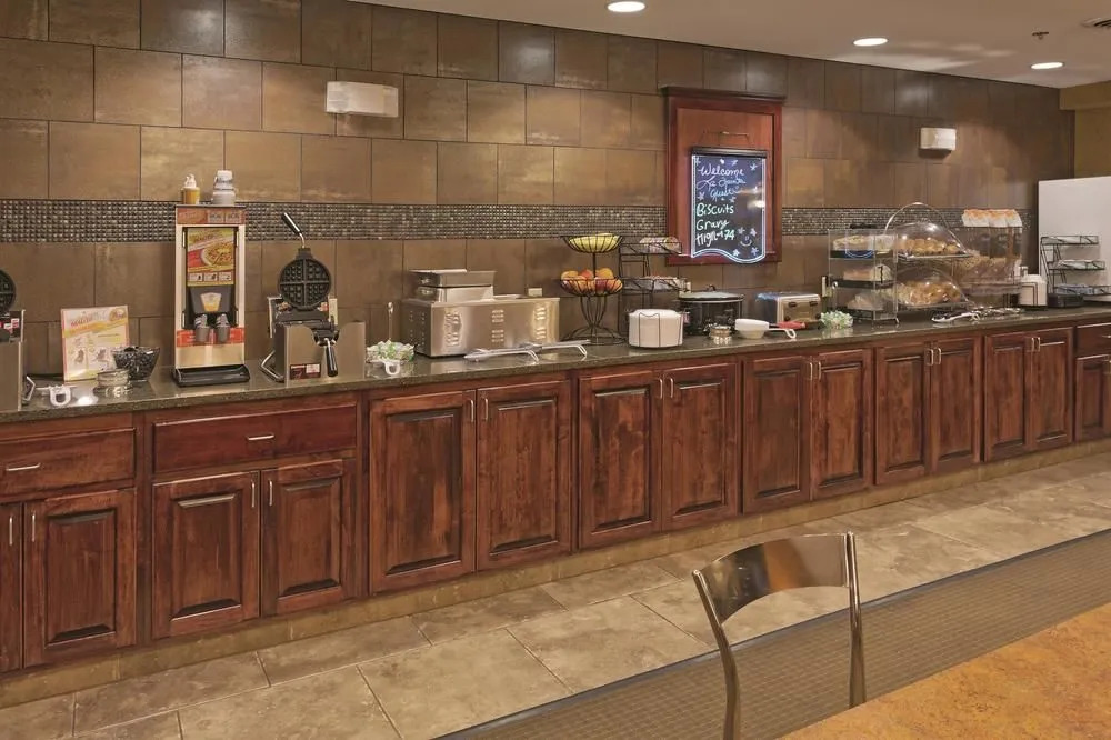 La Quinta Inn & Suites Minot