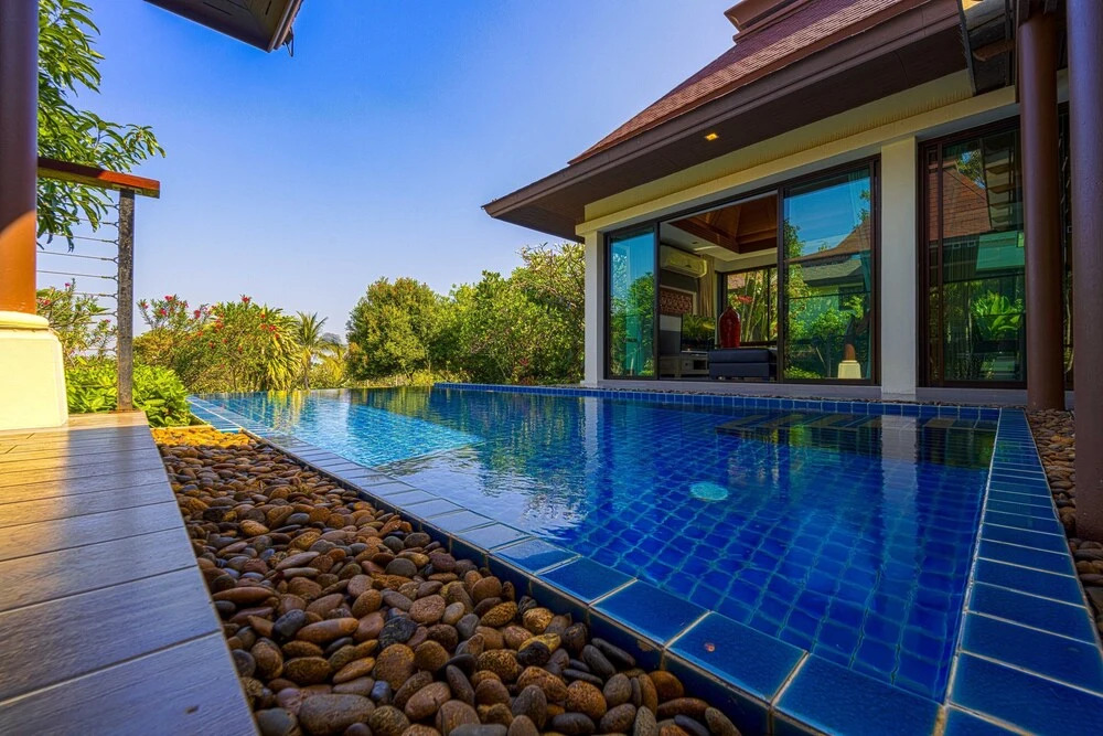 3 Bed Luxury Bali Style Villa Close To Beach PR6