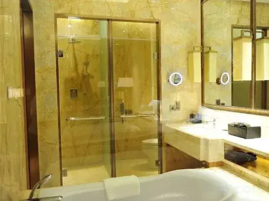 Anning Golden Age Hotel