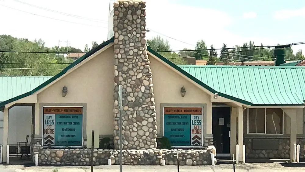 Economy Guest Village and Apartments