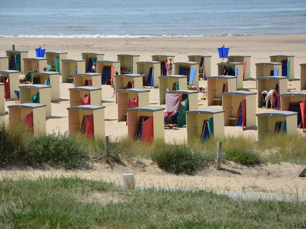 Luxury Holiday Home in Katwijk aan Zee near North Sea Beach