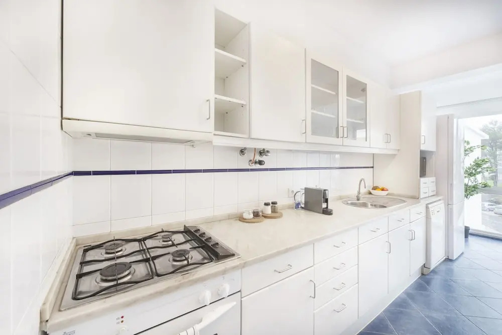 Luz Apartment by Olala Homes