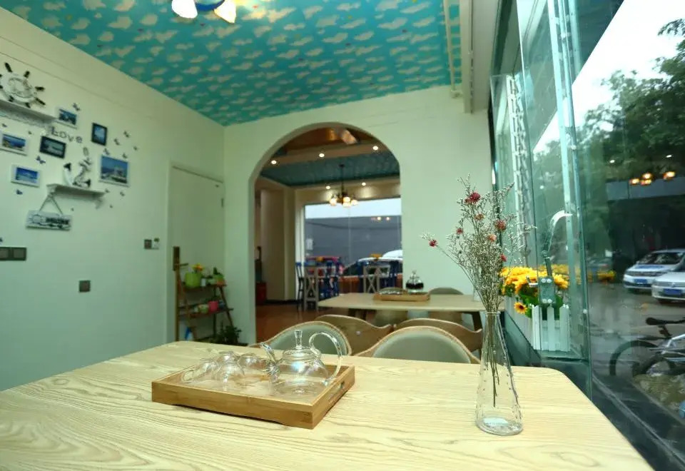 Luojiaodian Inn