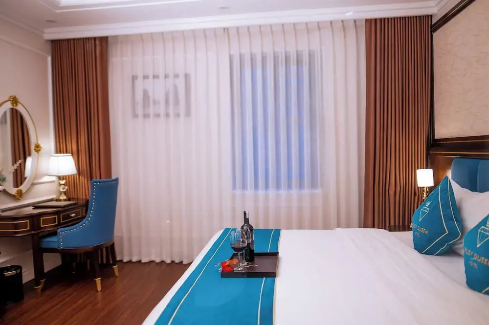 Ruby Queen Hotel