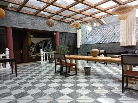 Songpan Fanyin Inn (Ancient City Scenic Area)