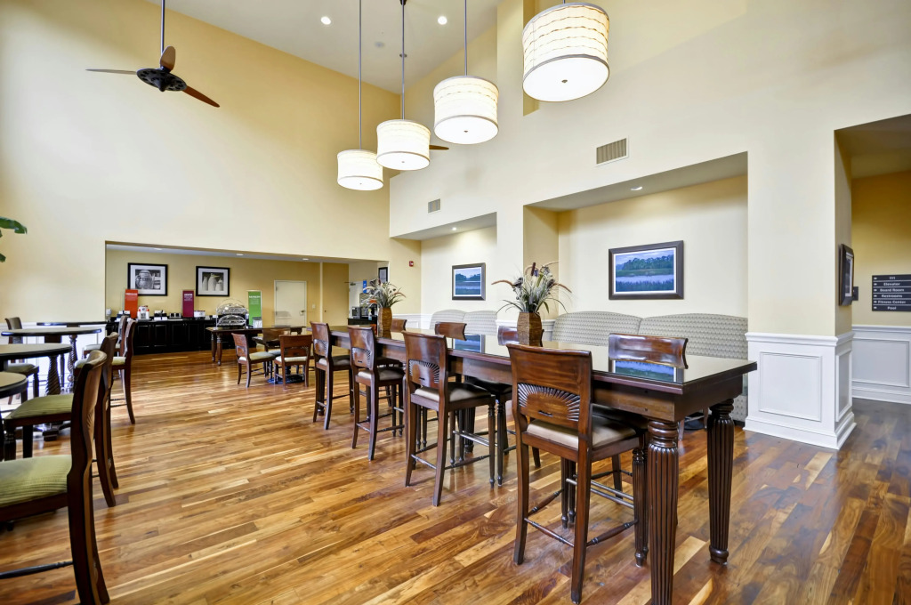 Hampton Inn & Suites North Charleston-University Boulevard