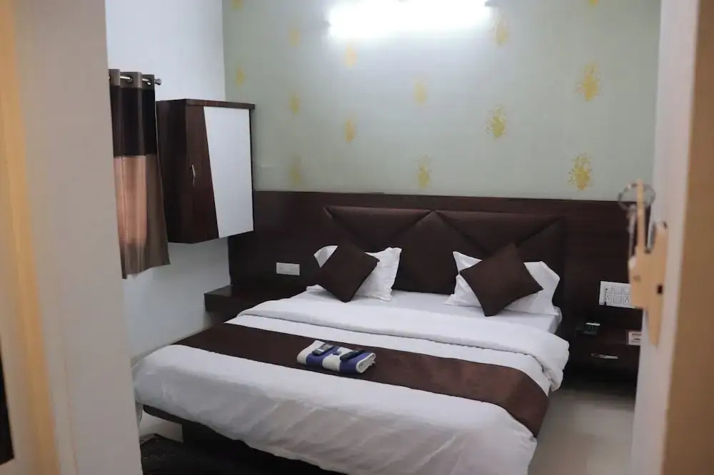 Hotel Shivalay Palace