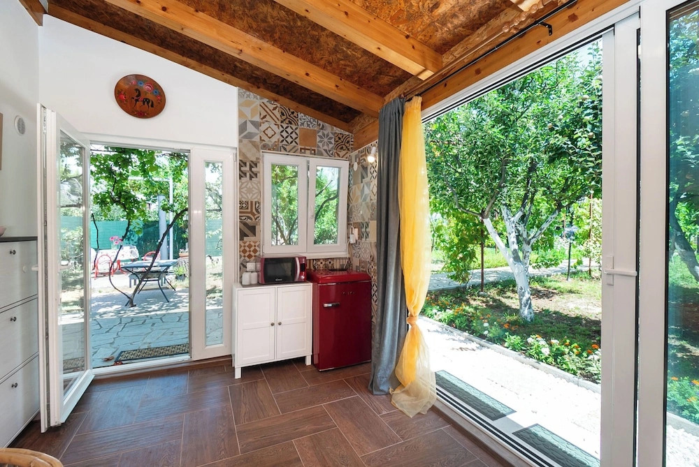 House Garden for two