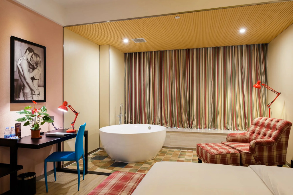 Vienna International Hotel (Foshan Yongrun Plaza)
