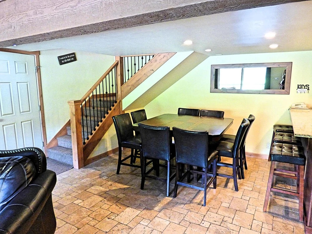 Lift Tickets Newly Remodeled Sleeps 8 Pool, Hot Tubs,fireplace, Private Deck