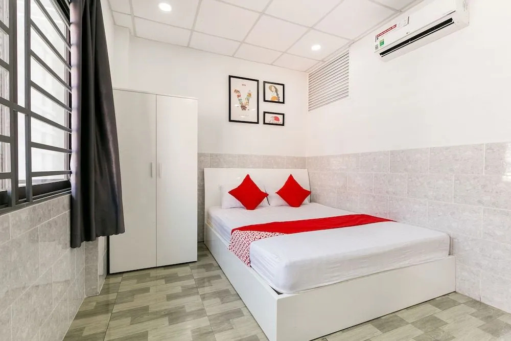 OYO 409  Vinh Phu Gia Hotel