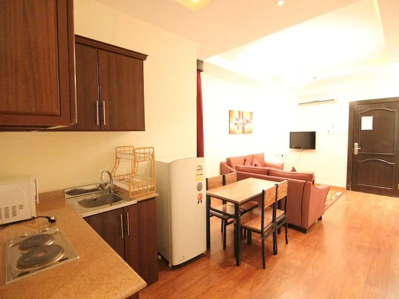 Towlan Hotel Suites 1