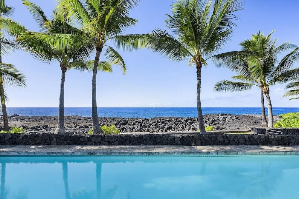 Kona Blue 5 Bedroom Home