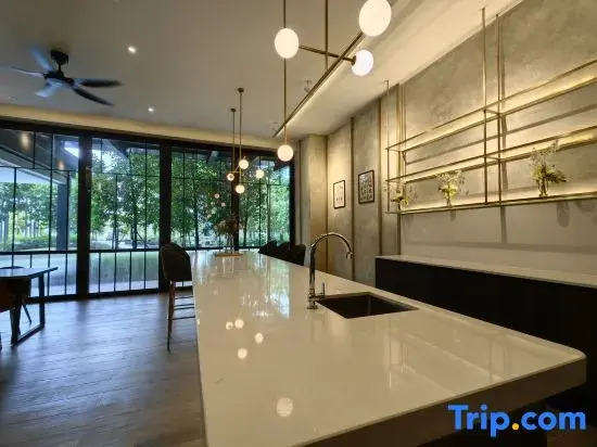 Agile S-K-Y Pavilion Residence KL TRX by M-O-O-N-L-I-G-H-T